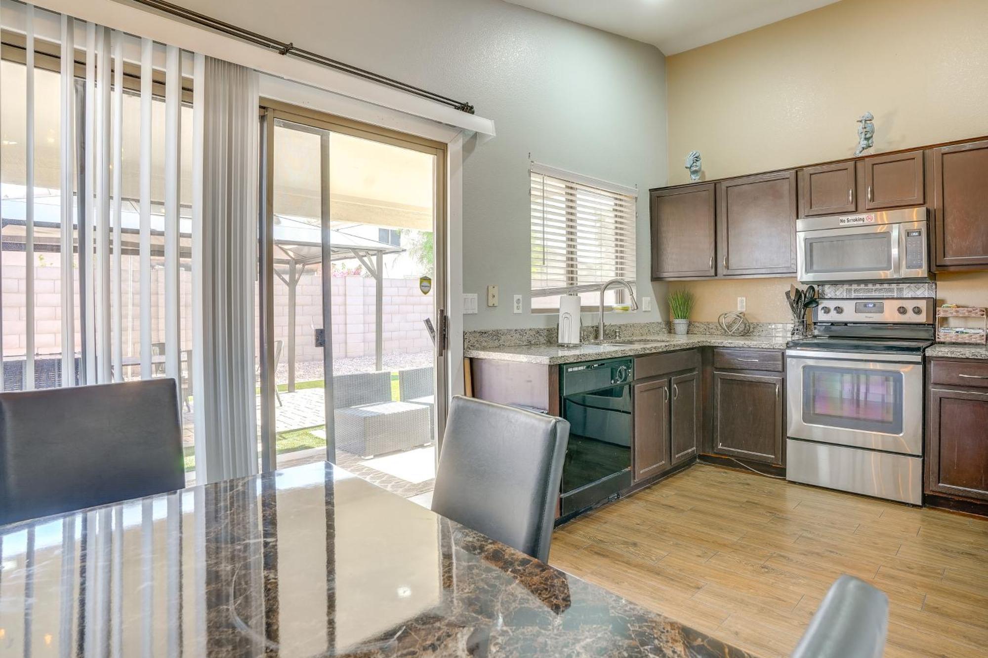 Avondale Retreat With Grill - 15 Mi To Phoenix! Exterior foto
